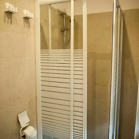 Alexandra's House شقة