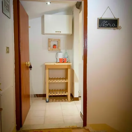 Alexandra's House شقة
